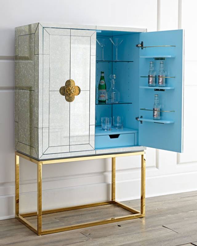 Bilde av Delphine bar 